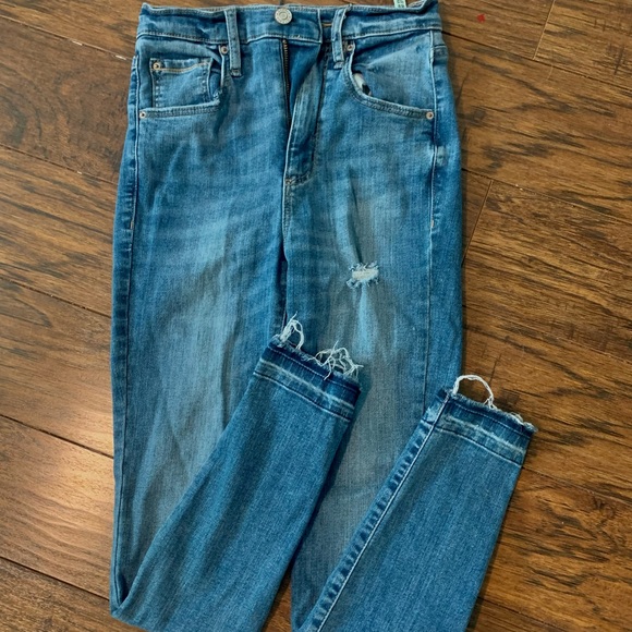 Garage ultra high rise skinny jeans. - Picture 6 of 7